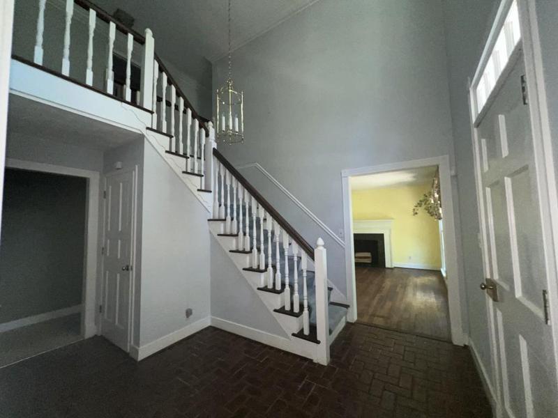 Image for property 3656 RAINBOW Circle, Snellville, GA 30039