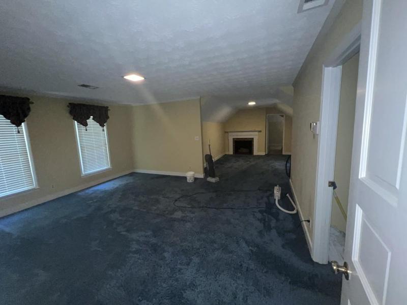 Image for property 3656 RAINBOW Circle, Snellville, GA 30039