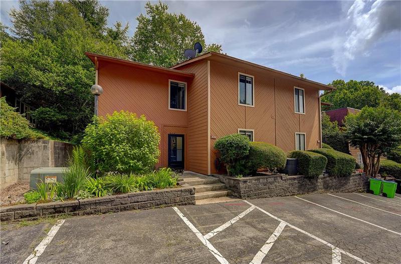 Image for property 834 Lake Hollow Boulevard, Marietta, GA 30064
