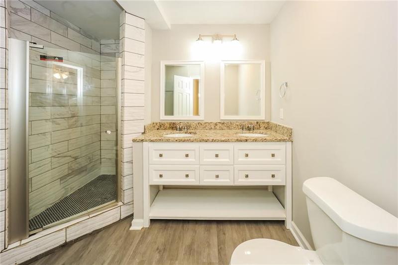 Image for property 5370 Feldwood Road, Atlanta, GA 30349