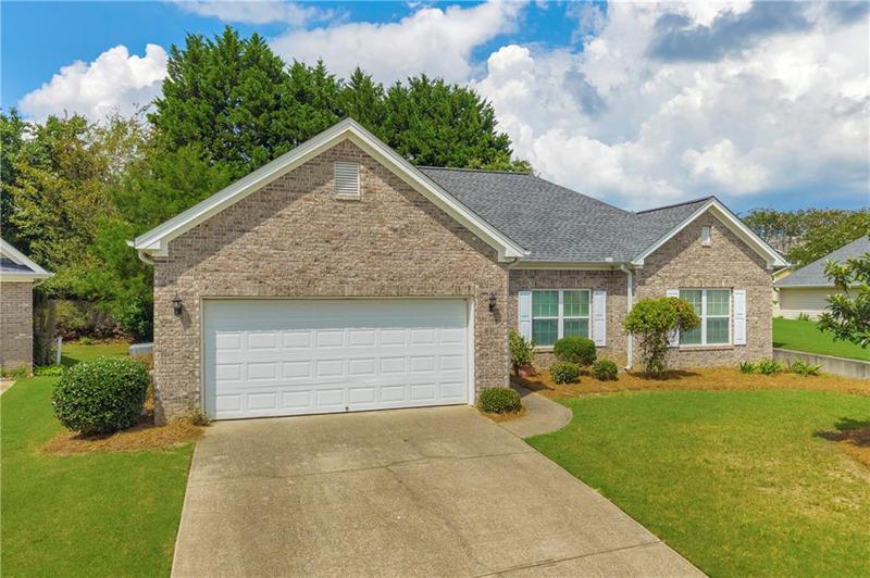 Image for property 214 Meadow Run, Carrollton, GA 30116