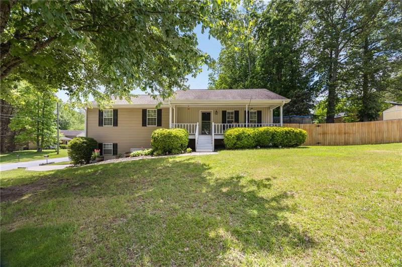 Image for property 102 Hampton Lane, Dallas, GA 30132