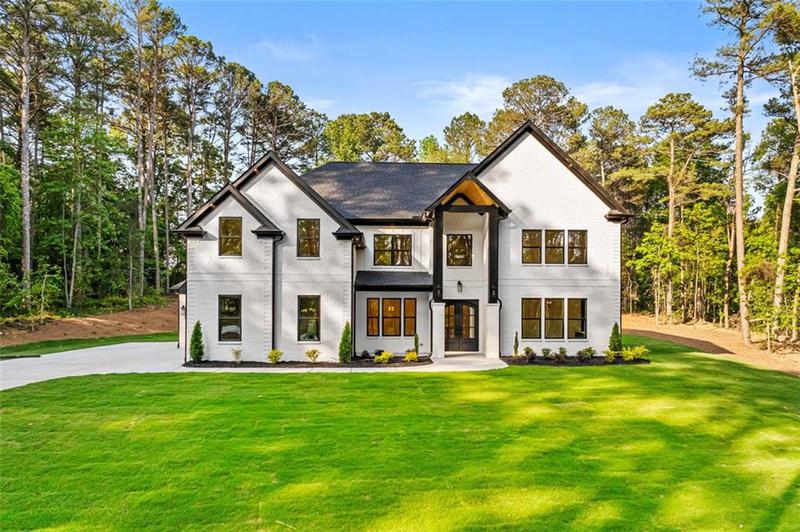Image for property 400 Auburn Road, Auburn, GA 30011
