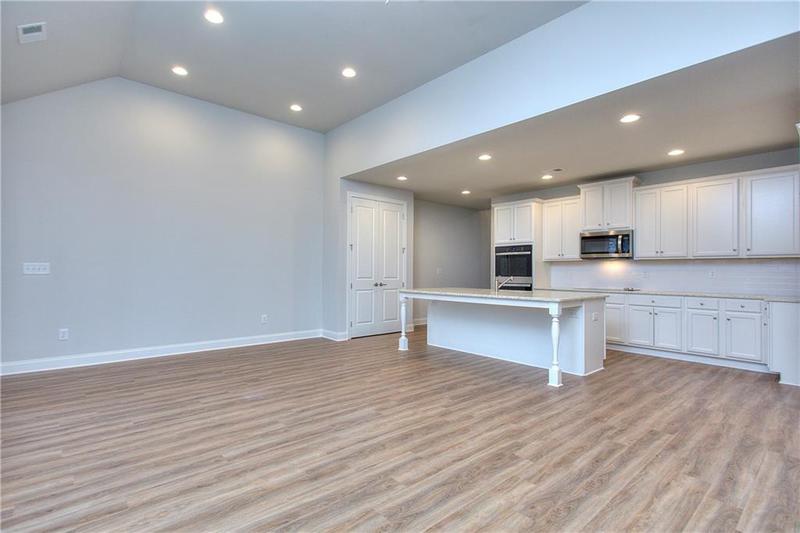 Image for property 135 Applewood Way, Homer, GA 30547