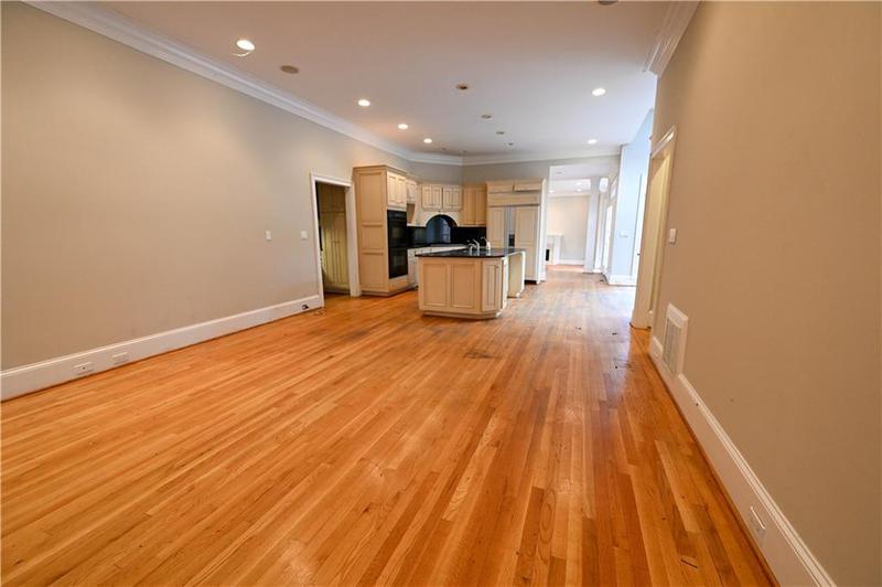 Image for property 1378 Wesley Oaks Court, Atlanta, GA 30327
