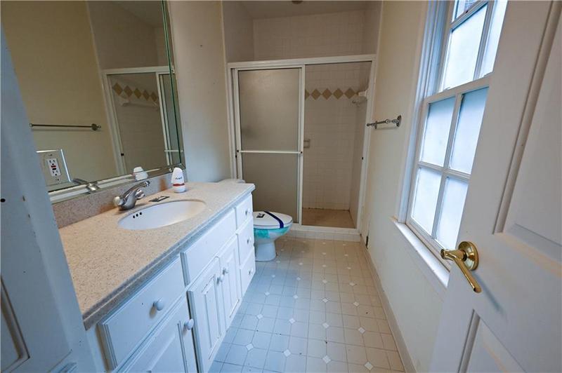 Image for property 1378 Wesley Oaks Court, Atlanta, GA 30327