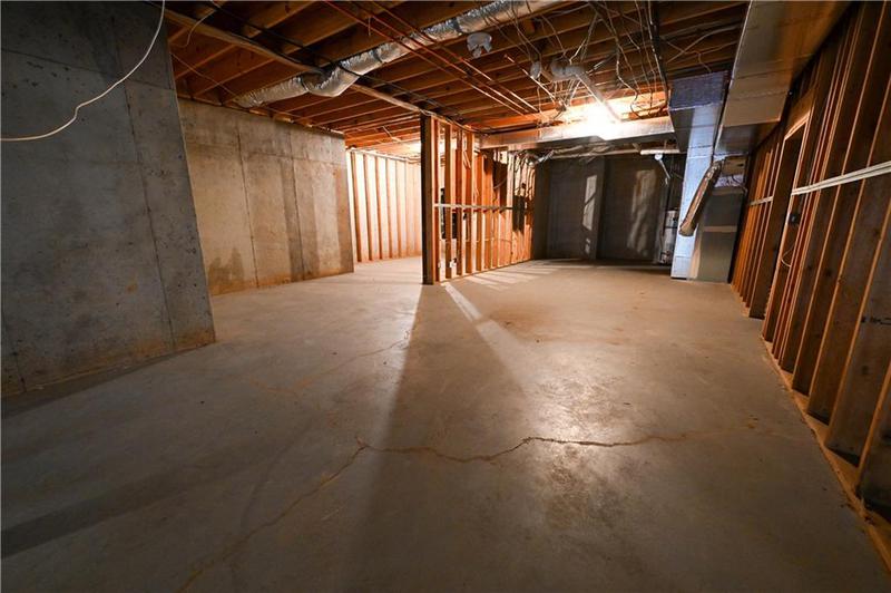 Image for property 1378 Wesley Oaks Court, Atlanta, GA 30327