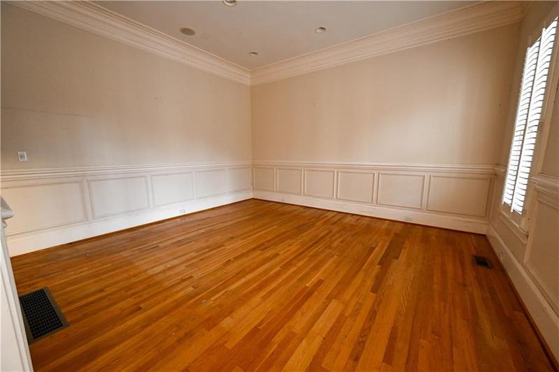 Image for property 1378 Wesley Oaks Court, Atlanta, GA 30327