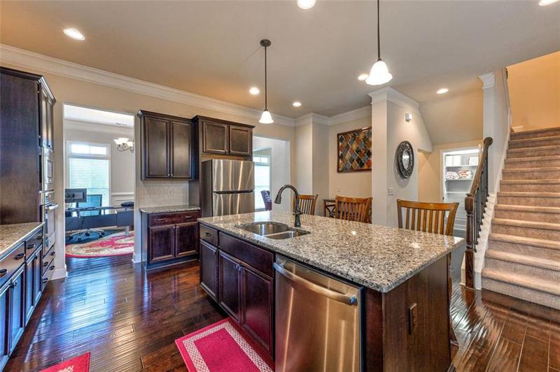 Image for property 3517 VILLAGE PARK Way, Kennesaw, GA 30144