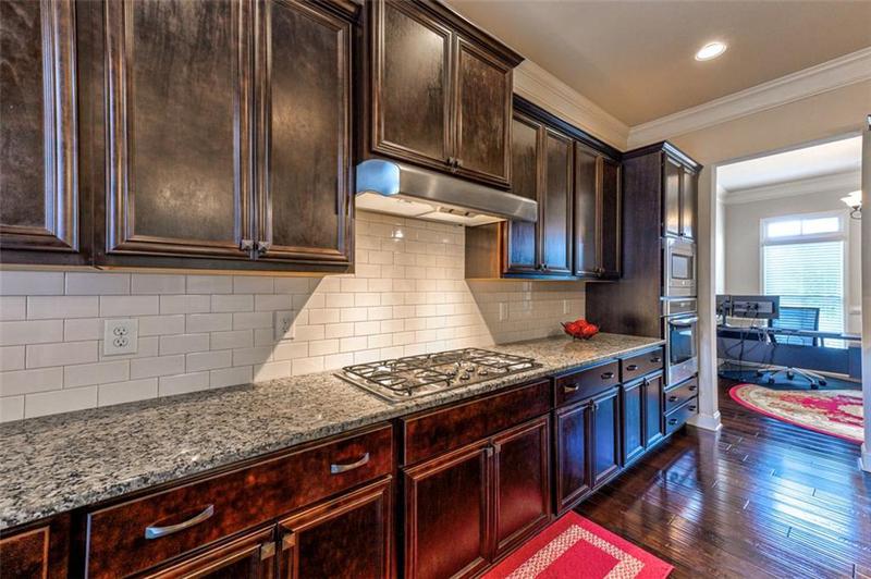 Image for property 3517 VILLAGE PARK Way, Kennesaw, GA 30144