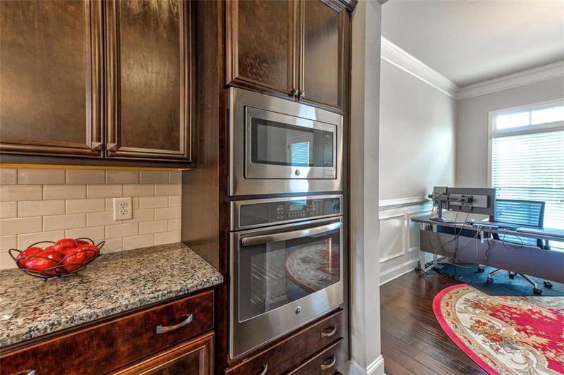 Image for property 3517 VILLAGE PARK Way, Kennesaw, GA 30144