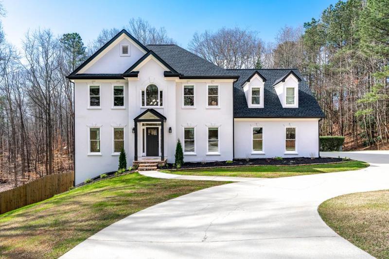 Image for property 6005 Bateau Drive, Flowery Branch, GA 30542