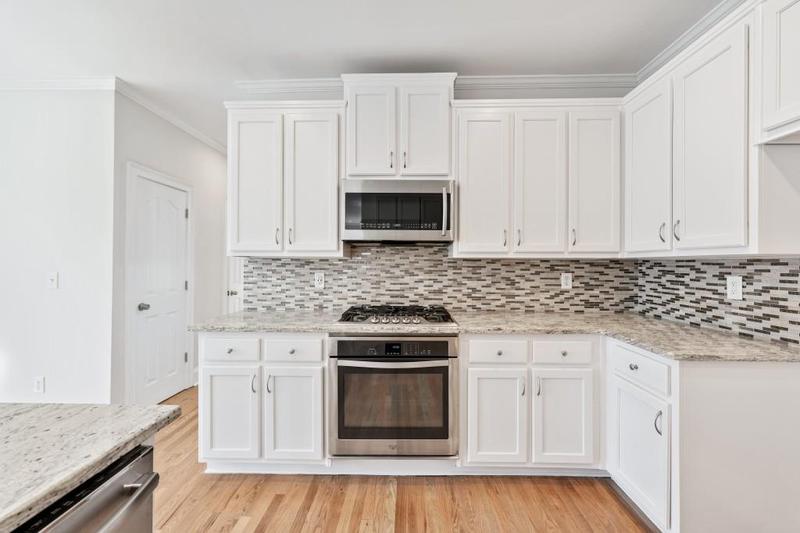 Image for property 6005 Bateau Drive, Flowery Branch, GA 30542