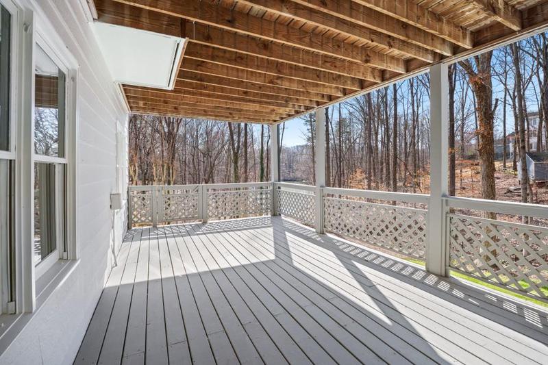 Image for property 6005 Bateau Drive, Flowery Branch, GA 30542