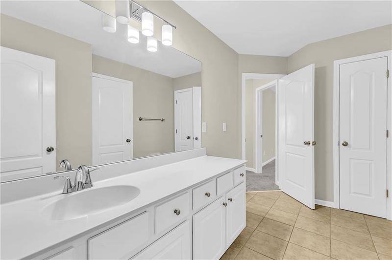 Image for property 5401 Stone Cove Drive, Atlanta, GA 30331