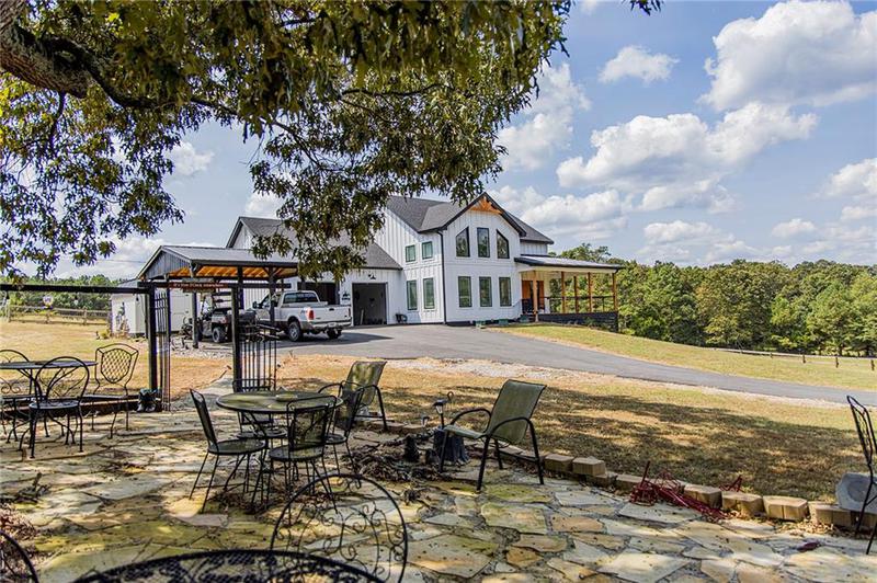 Image for property 124 Powell Road, Rome, GA 30161