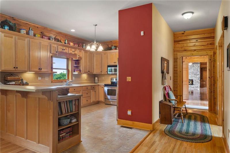 Image for property 729 Huckleberry Way, Jasper, GA 30143