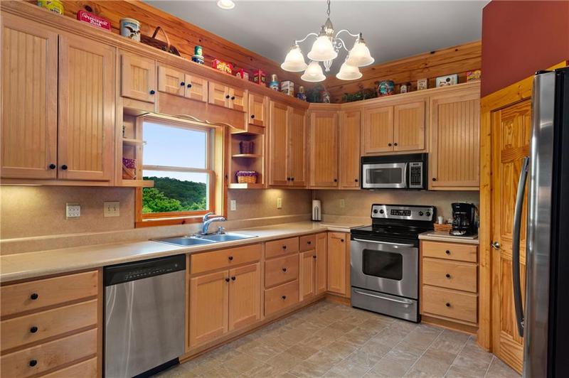 Image for property 729 Huckleberry Way, Jasper, GA 30143
