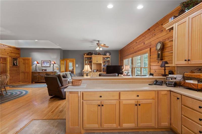 Image for property 729 Huckleberry Way, Jasper, GA 30143
