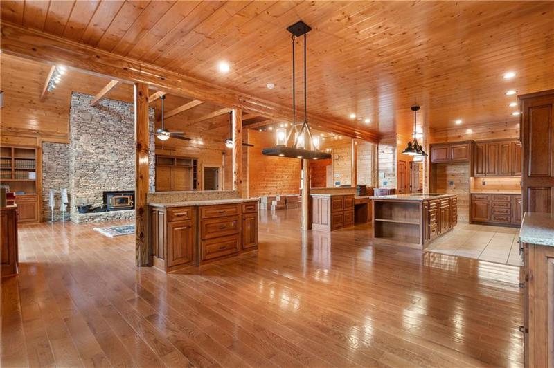 Image for property 729 Huckleberry Way, Jasper, GA 30143