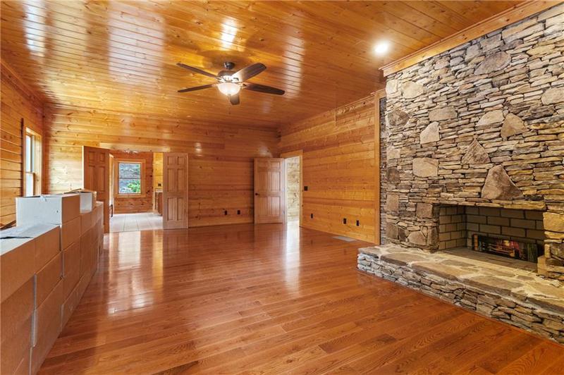 Image for property 729 Huckleberry Way, Jasper, GA 30143