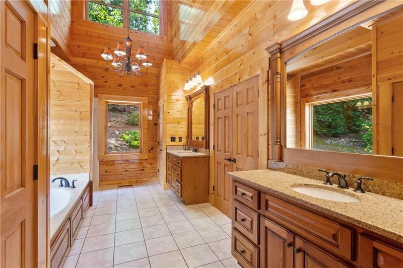 Image for property 729 Huckleberry Way, Jasper, GA 30143