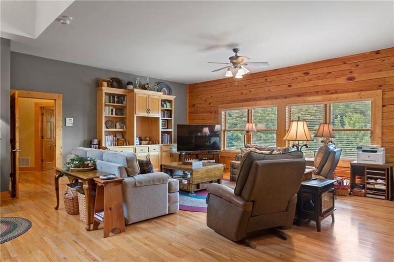 Image for property 729 Huckleberry Way, Jasper, GA 30143