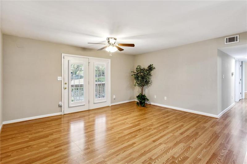 Image for property 403 Brighton Point, Sandy Springs, GA 30328