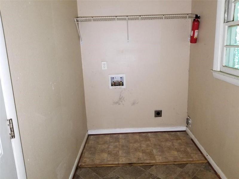 Image for property 2402 Dawn Drive, Decatur, GA 30032
