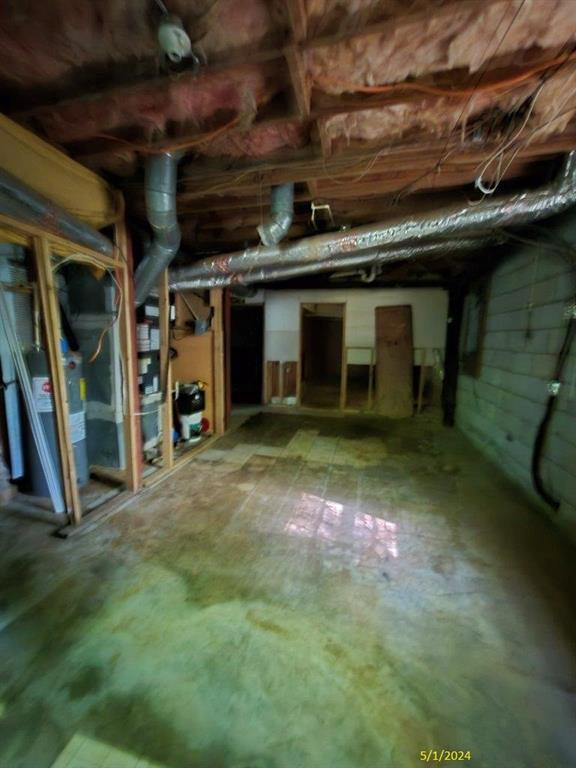 Image for property 2402 Dawn Drive, Decatur, GA 30032