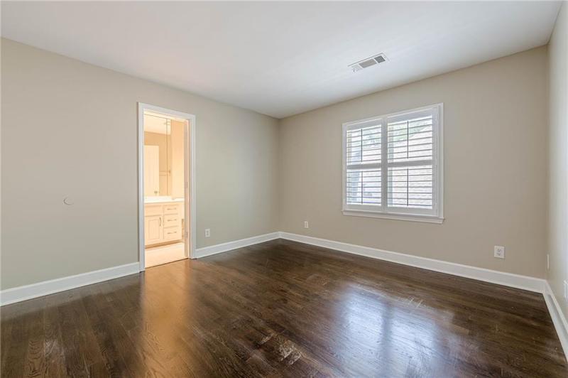 Image for property 370 Royal Birkdale Court, Johns Creek, GA 30097