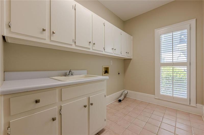 Image for property 370 Royal Birkdale Court, Johns Creek, GA 30097