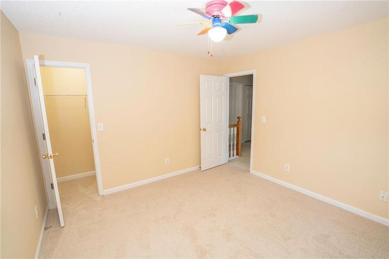 Image for property 994 Rolling Forest Lane, Lilburn, GA 30047