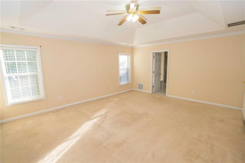 Image for property 994 Rolling Forest Lane, Lilburn, GA 30047