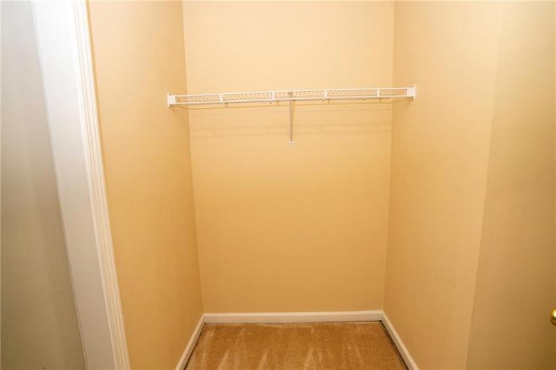 Image for property 994 Rolling Forest Lane, Lilburn, GA 30047
