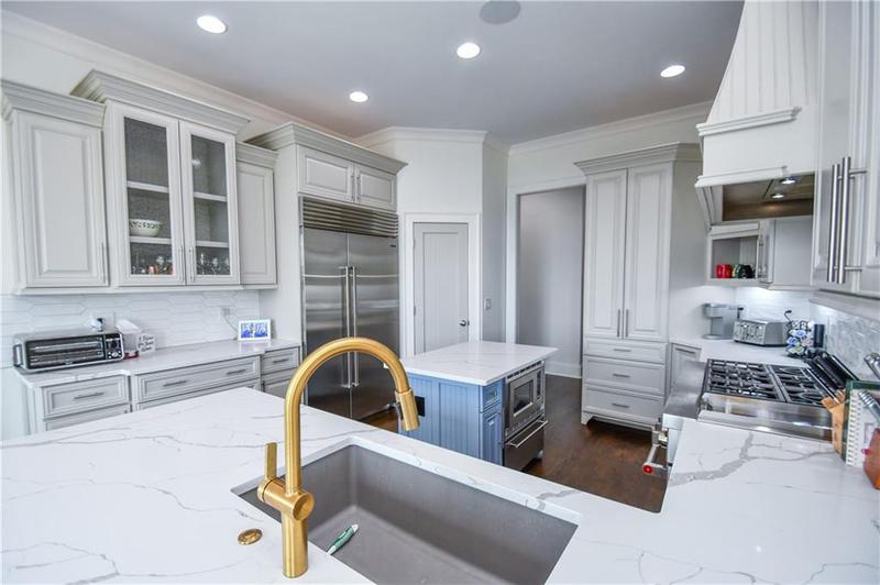 Image for property 2771 Point Overlook, Gainesville, GA 30501