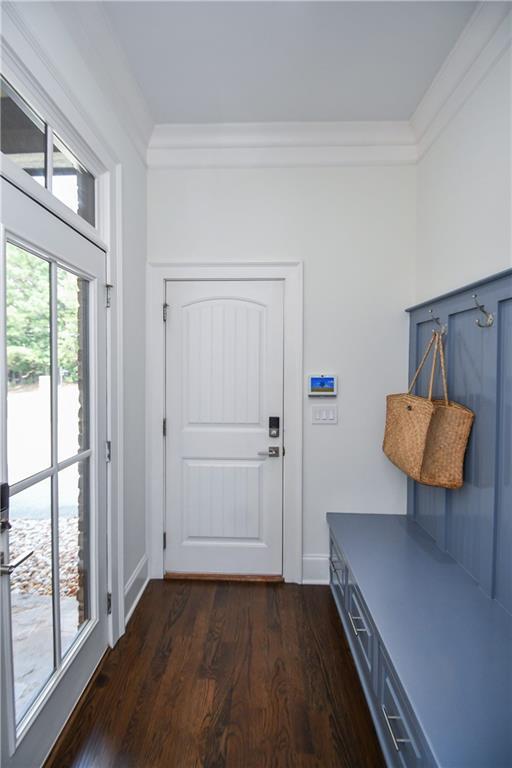 Image for property 2771 Point Overlook, Gainesville, GA 30501