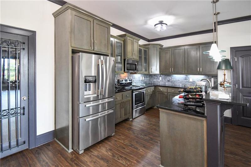 Image for property 2771 Point Overlook, Gainesville, GA 30501