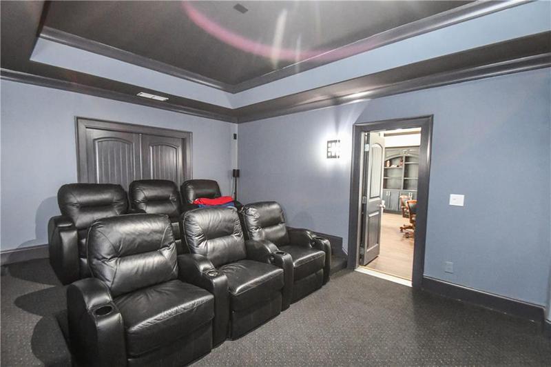 Image for property 2771 Point Overlook, Gainesville, GA 30501