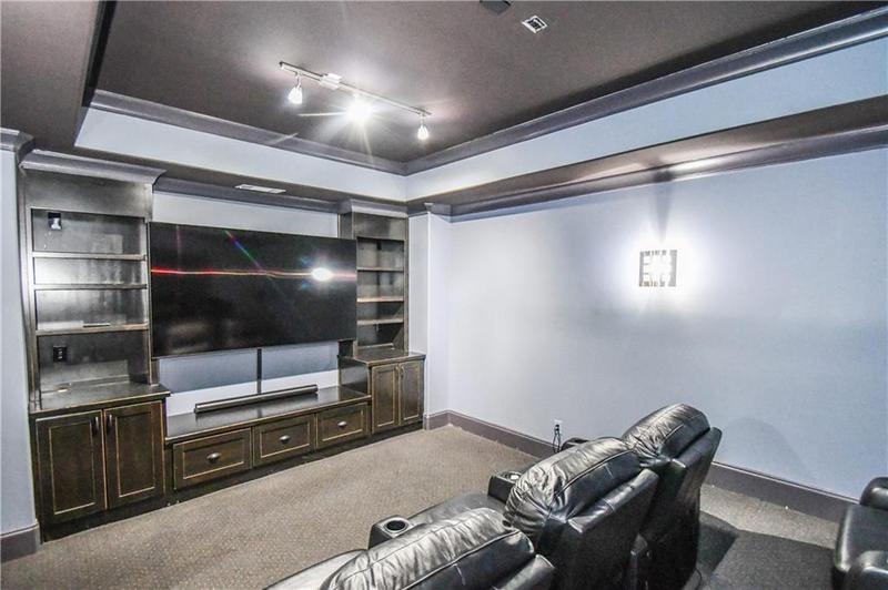 Image for property 2771 Point Overlook, Gainesville, GA 30501