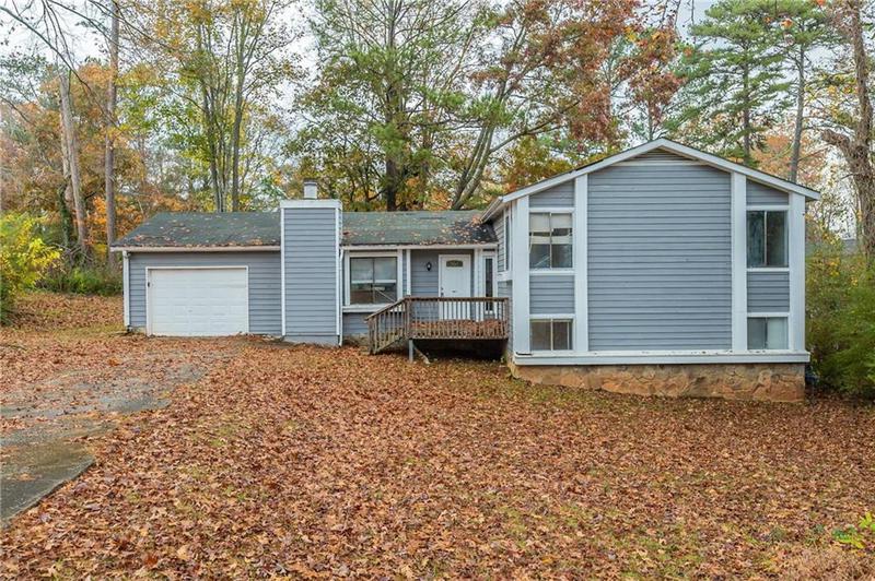 Image for property 9887 Live Oak Court, Douglasville, GA 30135