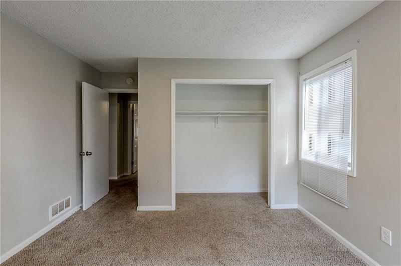 Image for property 9887 Live Oak Court, Douglasville, GA 30135