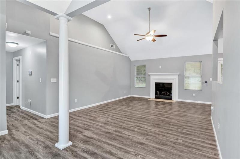 Image for property 735 Kilkenny Circle, Lithonia, GA 30058