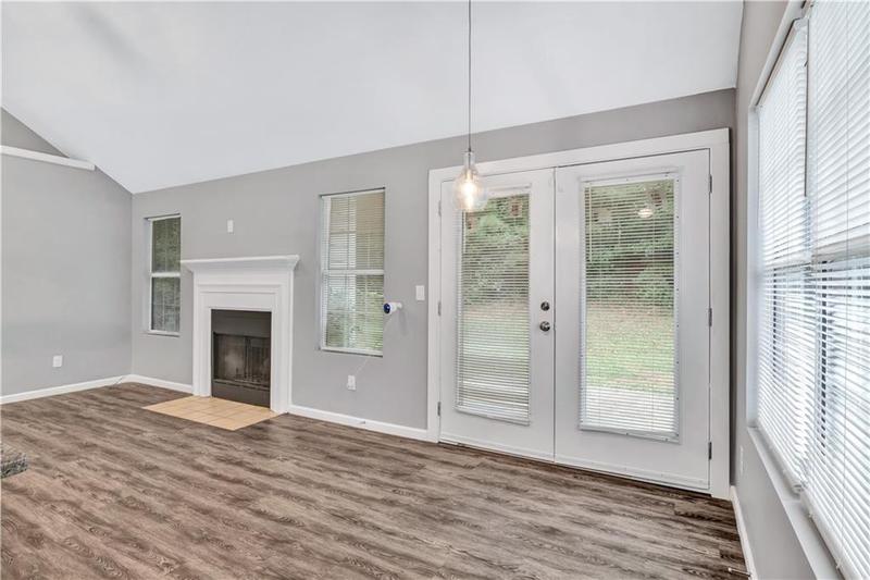 Image for property 735 Kilkenny Circle, Lithonia, GA 30058