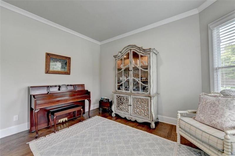 Image for property 1988 Skybrooke Court, Hoschton, GA 30548