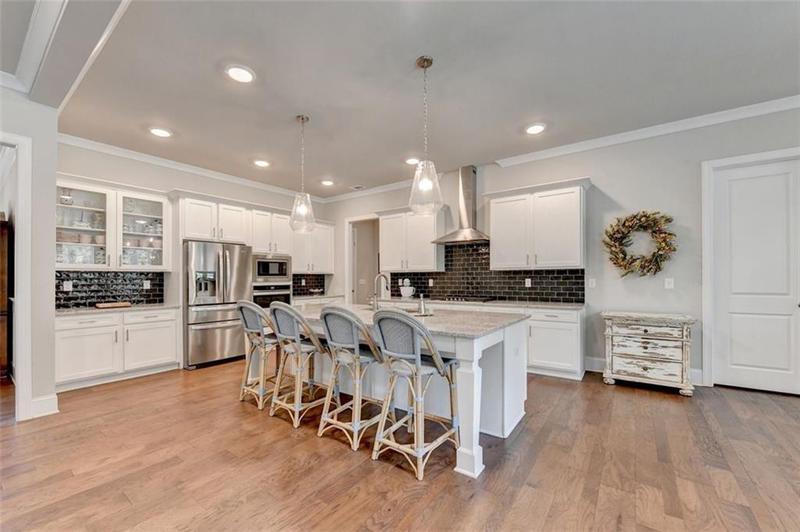 Image for property 1988 Skybrooke Court, Hoschton, GA 30548