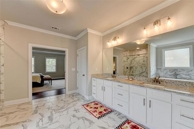 Image for property 1988 Skybrooke Court, Hoschton, GA 30548