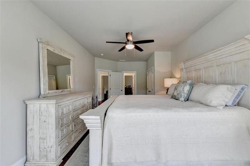 Image for property 1988 Skybrooke Court, Hoschton, GA 30548