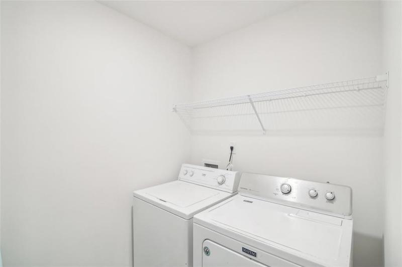Image for property 174 HAMPTON Circle, Mcdonough, GA 30253