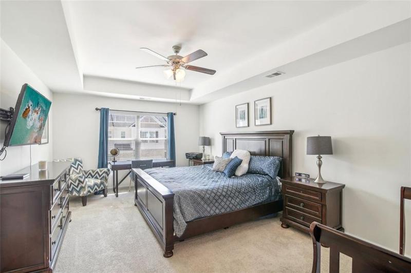Image for property 174 HAMPTON Circle, Mcdonough, GA 30253